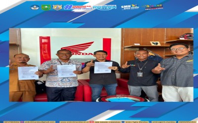 SMKN 3 Mandau Terima Bantuan Unit Honda CB150R dari PT Capella Dinamik Nusantara untuk Mendukung Pembelajaran Praktik Siswa